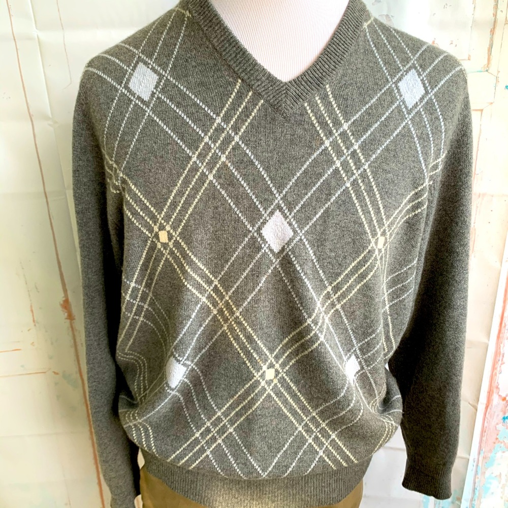 Brooks Brothers 100% cashmere sweater gray large